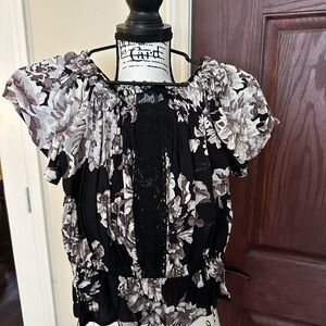 Floral Black and White Women's Top